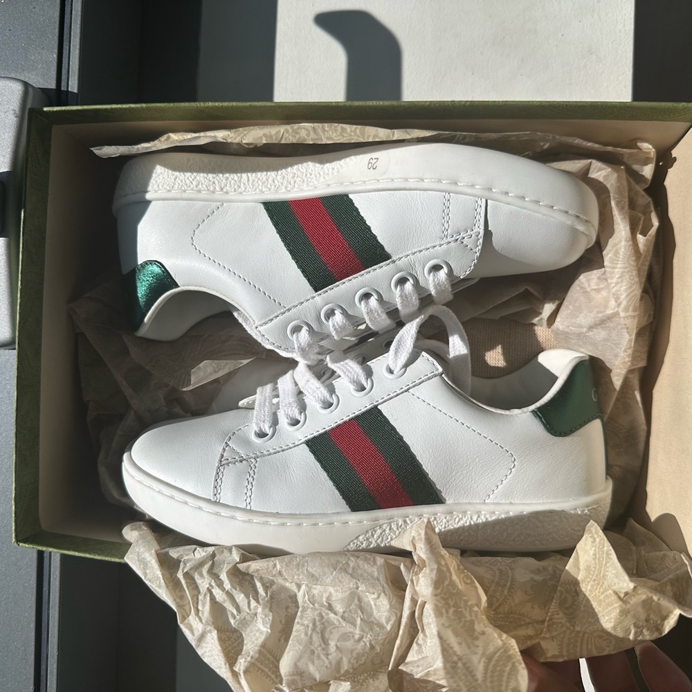 Gucci White Sneakers with Green Accents